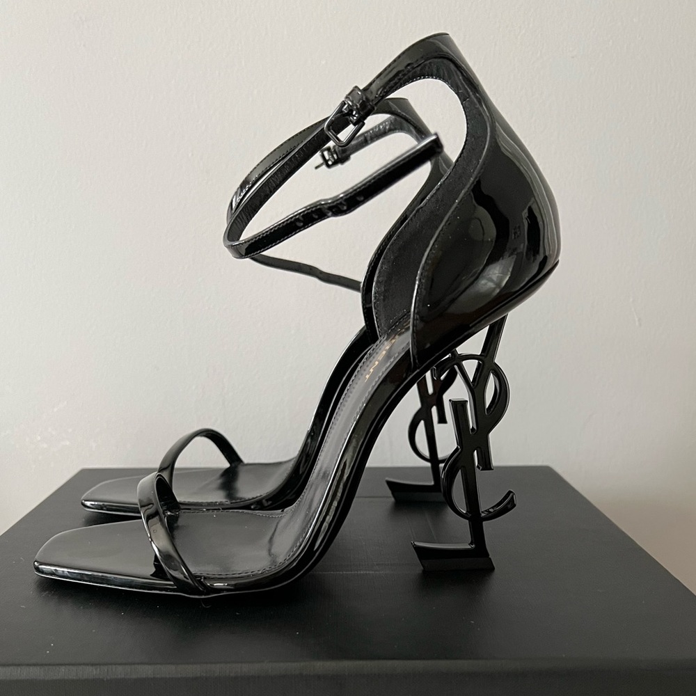 YSL Vernice Chiffon/Nero LUCIDO